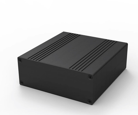 106*40*110mm Gehäuse aus gebürstetem, schwarzem Aluminium für Kühlkörper, für 100mm breite Leiterplatten-Projektbox